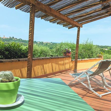 B&B La Casetta Montecarlo Phòng bức ảnh